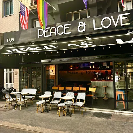 Peace & Love Hostel-2